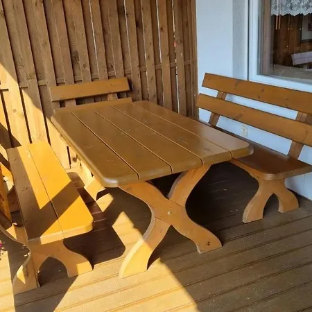 Lipowa Aleja בית נופש *