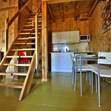 Lipowa Aleja Holiday home Mielenko